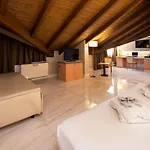 Western Modena District 4*