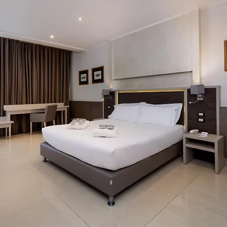 Western Modena District Hotel
