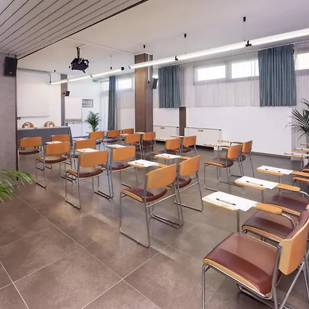 Western Modena District Hotel 4*
