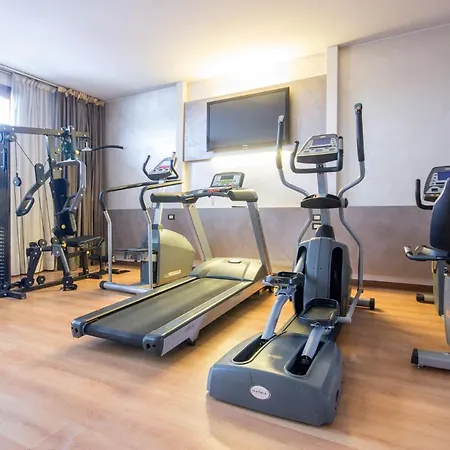 Hotel Western Modena District 4*