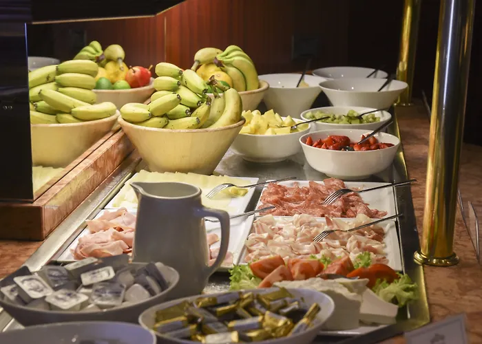 Western Modena District Hotel 4*