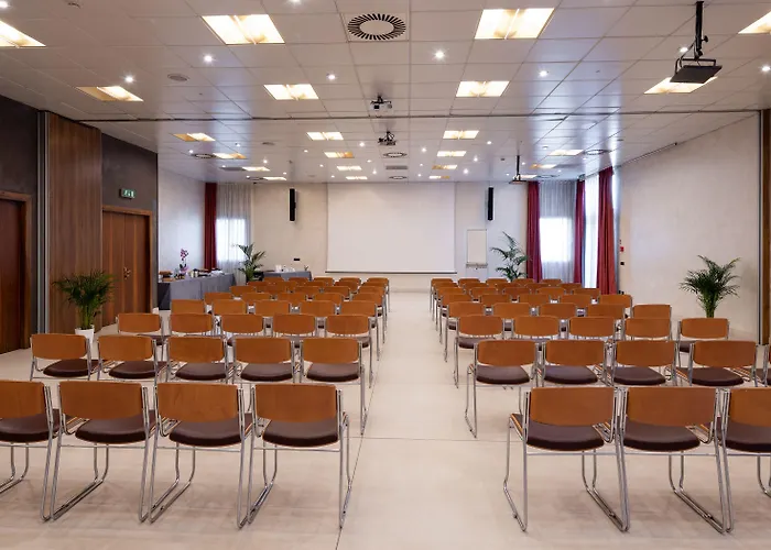 Western Modena District