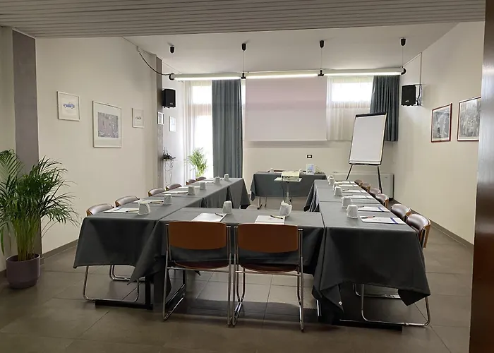 Hotel Western Modena District