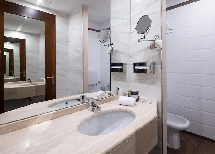 Hotel Western Modena District 4*