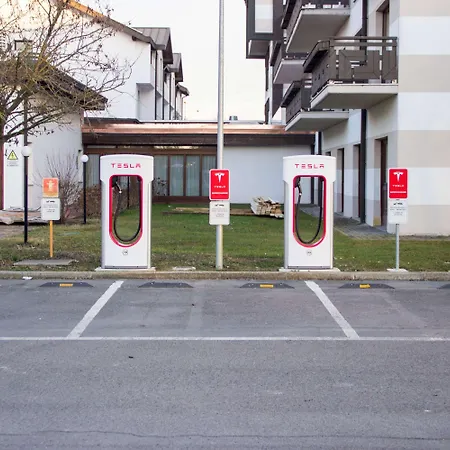 Hotel Western Modena District 4*