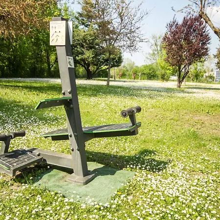 Western Modena District Отель 4*