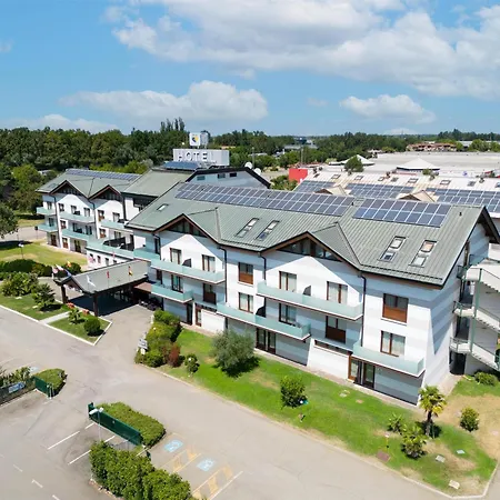 Western Modena District Hotel 4*