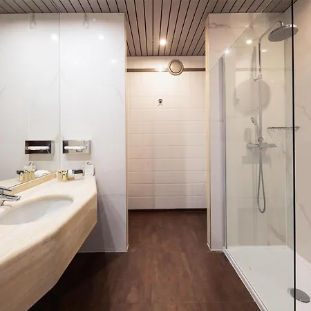 Western Modena District Hotel 4*