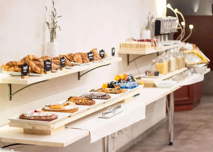 Western Modena District 4*