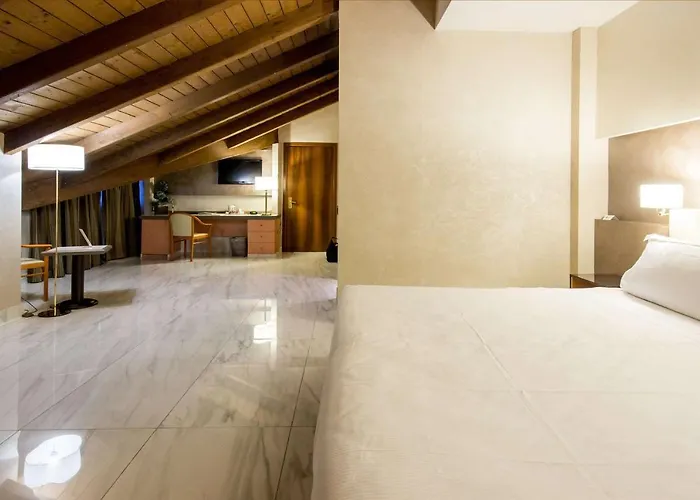 Hotel Western Modena District 4*